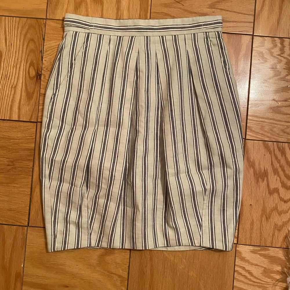 Hobbs NW3 (UK) cream and navy linen skirt